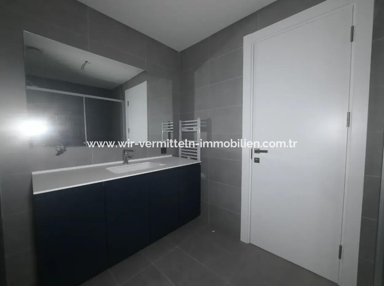 3+1 130 M² 9 Nd Floor Mogan View Apartment For Sale In Beytepe İncek Bulvar Loft Complex