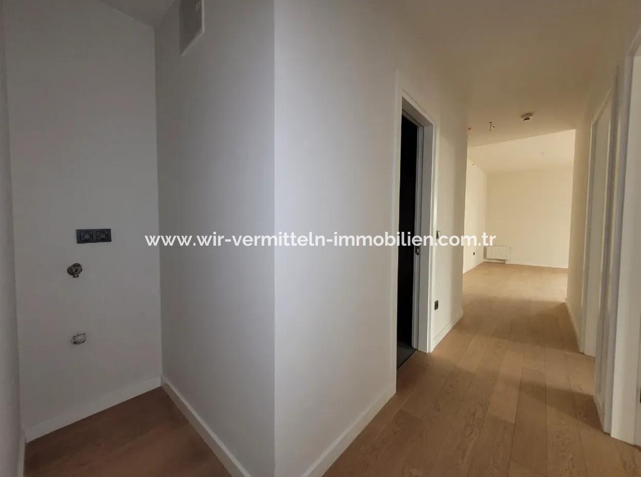 3+1 110M² 18Th Floor Park View Apartment For Sale In Beytepe İncek Bulvar Loft Complex