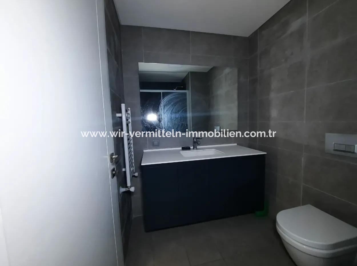 2+1 68 M² 19Th Floor Apartment For Sale In Beytepe İncek Bulvar Loft Complex