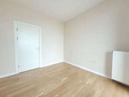 İncek Loft For Sale 2+1 85 M² 22Nd Floor Mogan Facade Apartment