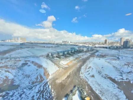 Vacant Luxury Furnished İncek Prestige  18Th Floor Apartment For Rent 1+1 62 M²