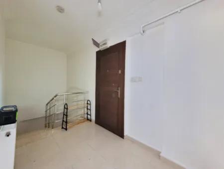Empty Etimesgut Alsancak Neighborhood For Sale 2+1 Reverse Duplex