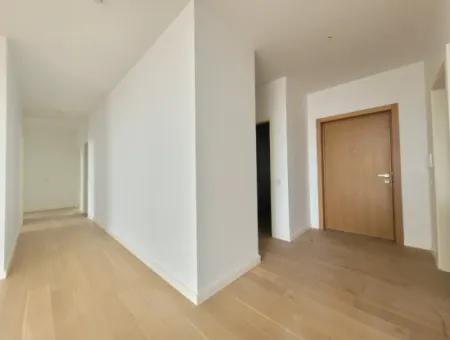 Empty İncek Loft For Sale Terrace 4+1 Mogan View 146 M² 1St Floor Apartment