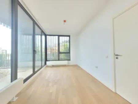 Empty İncek Loft For Sale Terrace 4+1 Mogan View 146 M² 1St Floor Apartment