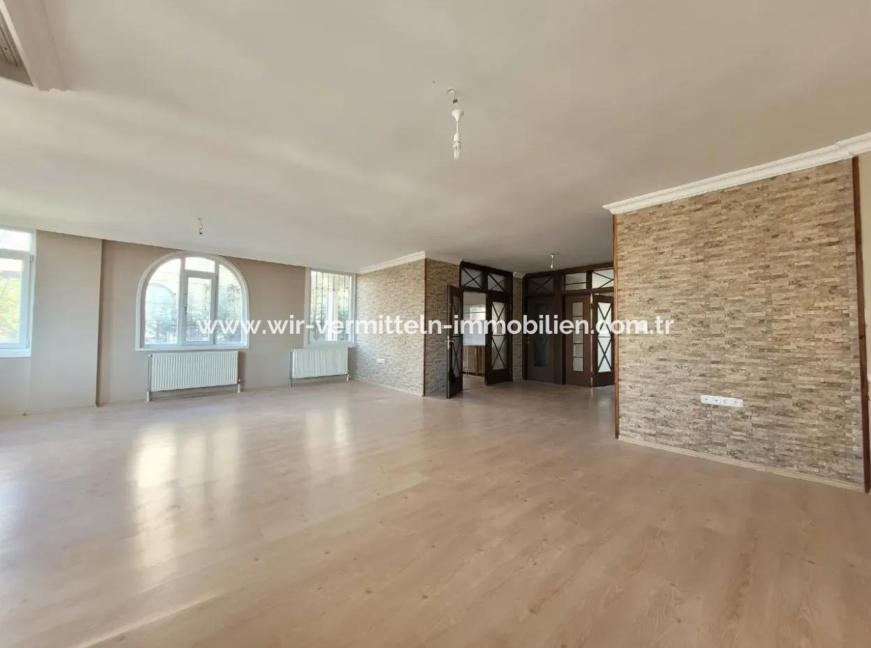 Bilkent 3 Ufuk Sitesi Yanında Caner Sitesinde Kiralık Lüks 6+2 Villa