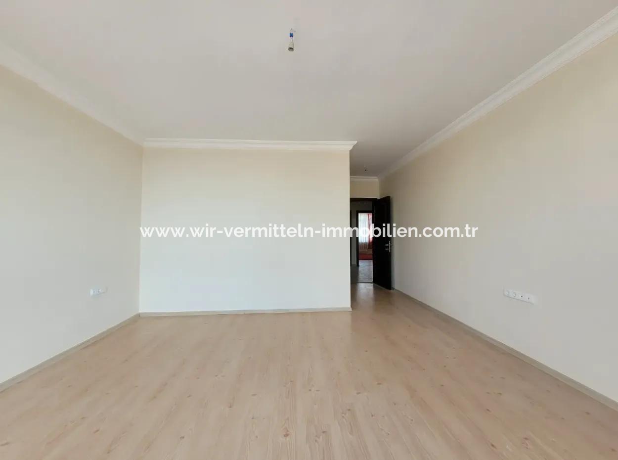 Bilkent 3 Ufuk Sitesi Yanında Caner Sitesinde Kiralık Lüks 6+2 Villa