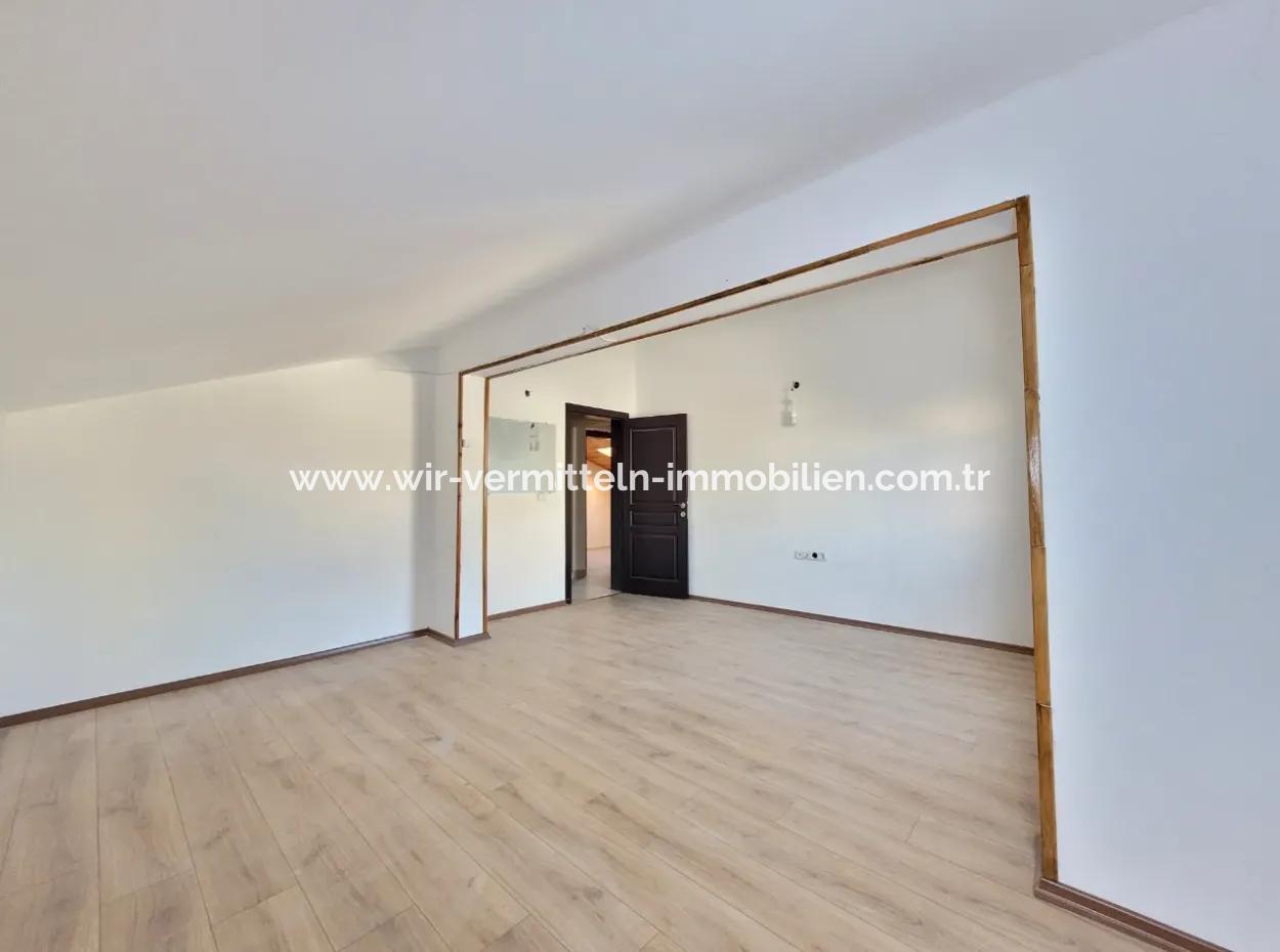 Bilkent 3 Ufuk Sitesi Yanında Caner Sitesinde Kiralık Lüks 6+2 Villa