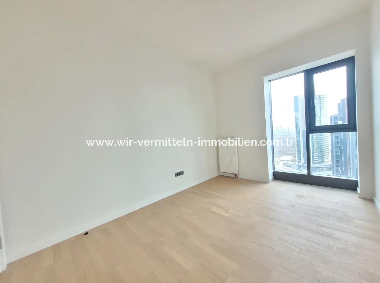 Beytepe İncek Bulvar Loft Satılık 4+1 20.Kat Park Manzaralı Güney Cephe  Daire