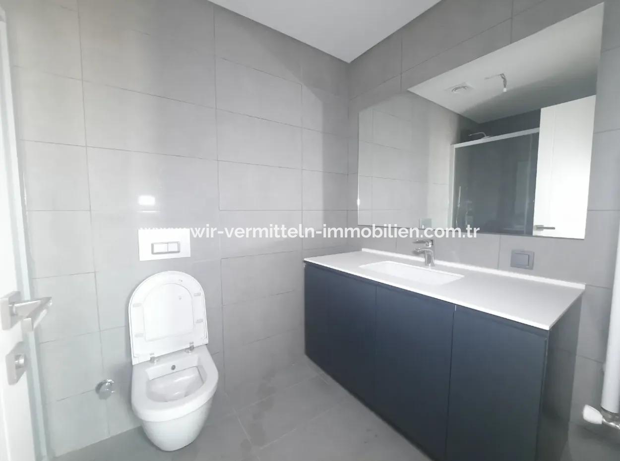 Beytepe İncek Bulvar Loft Satılık 5+1 15.Kat Kiracısız Daire