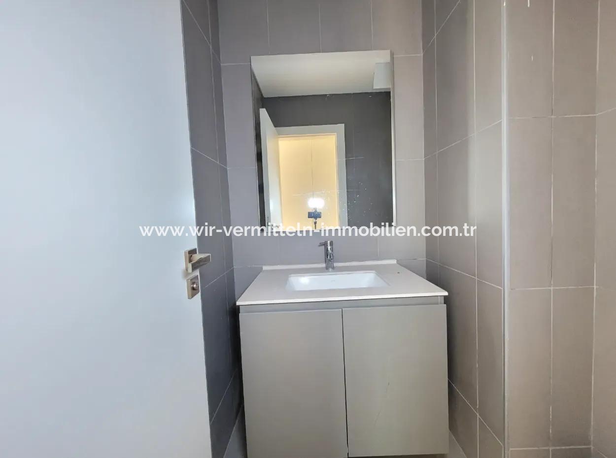 İncek Loft Satılık  5.5+1 Dubleks  Peyzaj Manzaralı 4.Kat Kiracısız Daire