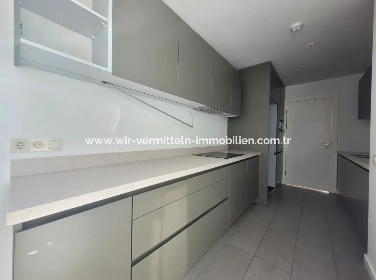 İncek Loft Satılık Teraslı  3+1 Şehir Manzaralı 4.Kat Daire