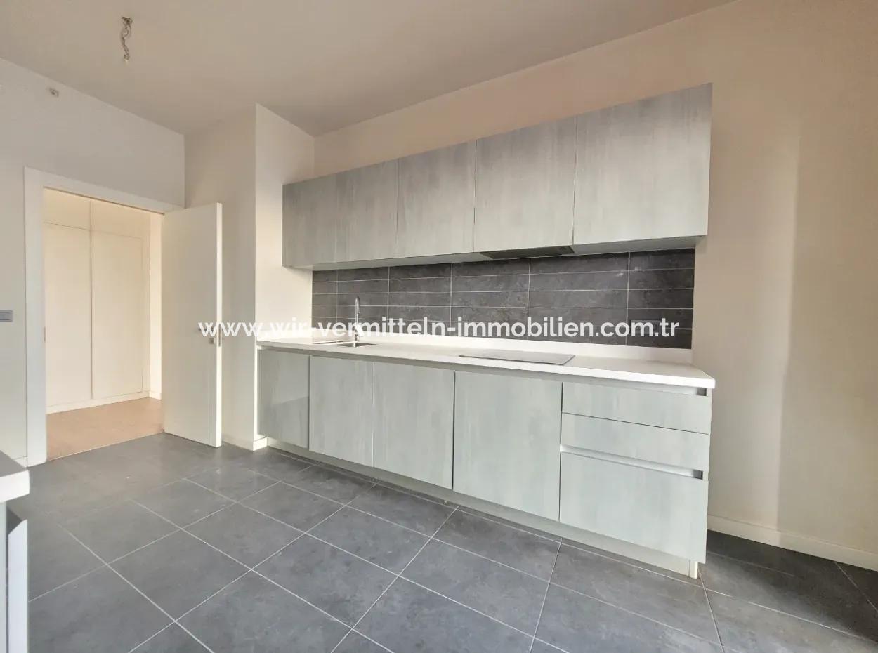 Beytepe İncek Bulvar Loft Kiralık 3+1 130 M² 9.Kat Güney Cephe Daire