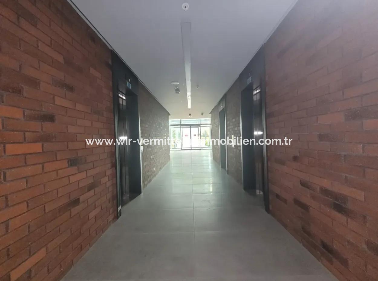 Beytepe İncek Bulvar Loft Satılık 3+1 130 M² 23.Kat Park Manzaralı Güney Cephe Daire