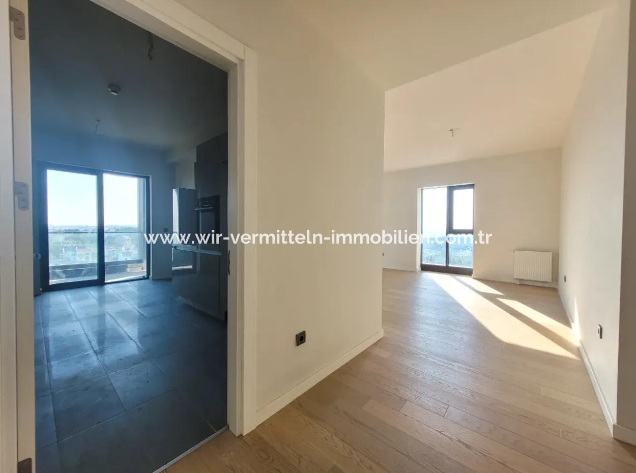Beytepe İncek Bulvar Loft Satılık 3+1 130 M² 1.Kat Park Manzaralı Güney Cephe Daire