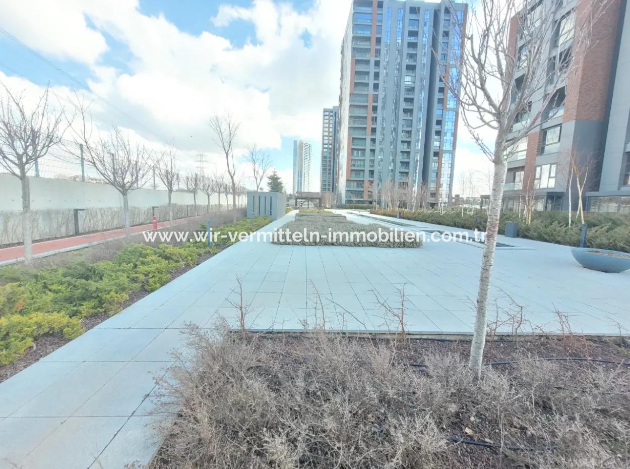 Beytepe İncek Bulvar Loft Satılık 3+1 130 M² 1.Kat Park Manzaralı Güney Cephe Daire