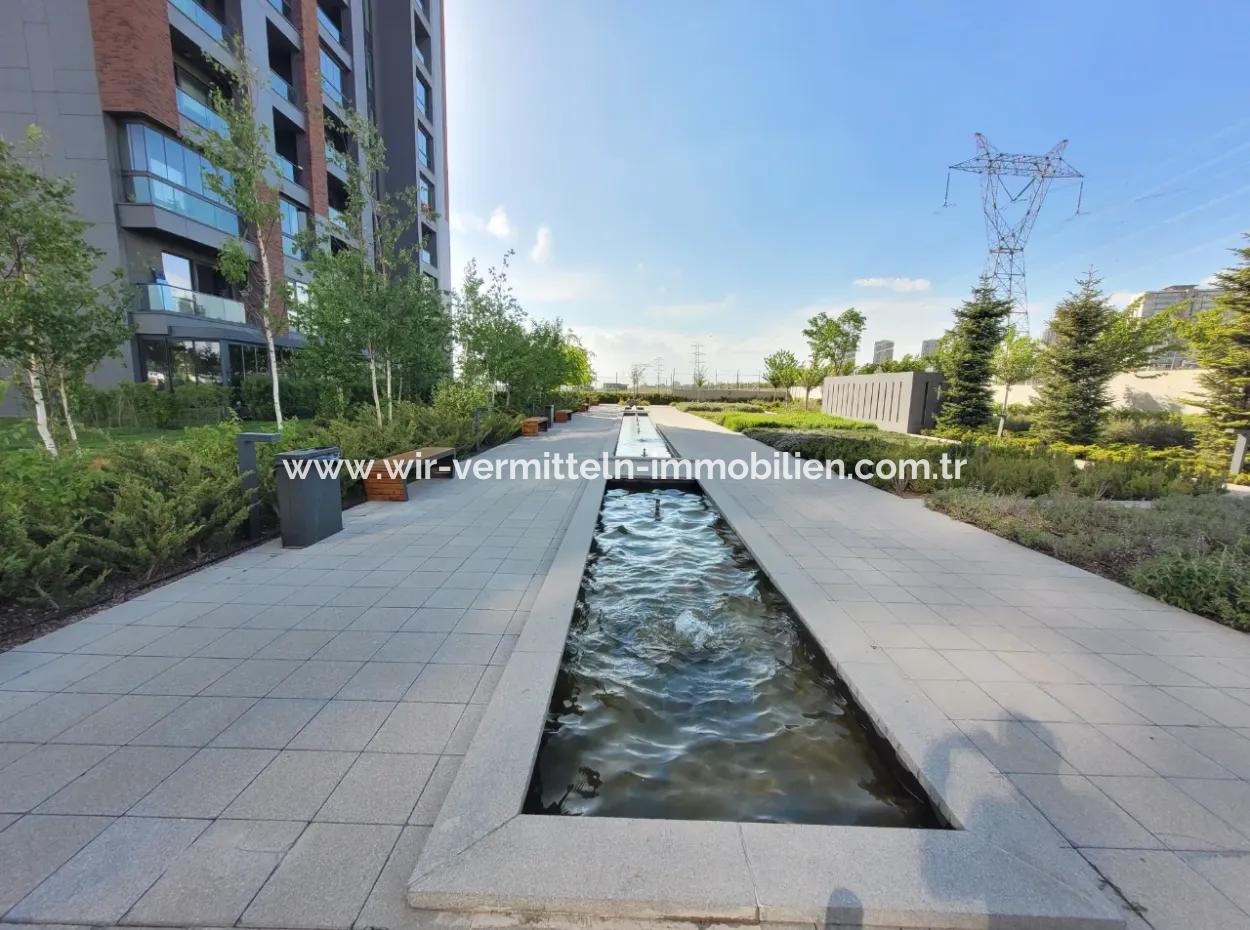 Beytepe İncek Bulvar Loft Satılık 3+1 130 M² 1.Kat Park Manzaralı Güney Cephe Daire