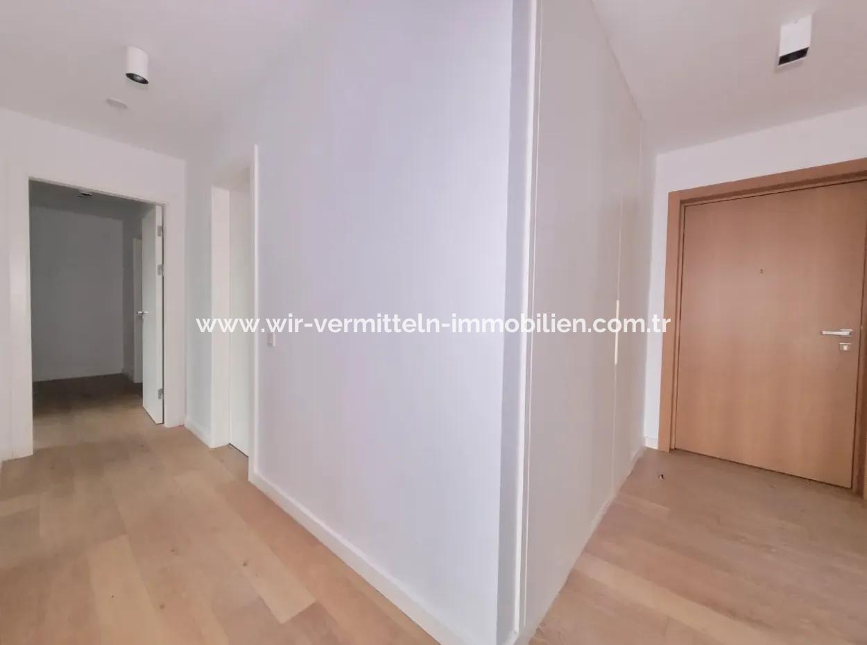 İncek Loft  Kiralık 2+1 85 M² 6.Kat Mogan Cephe Daire