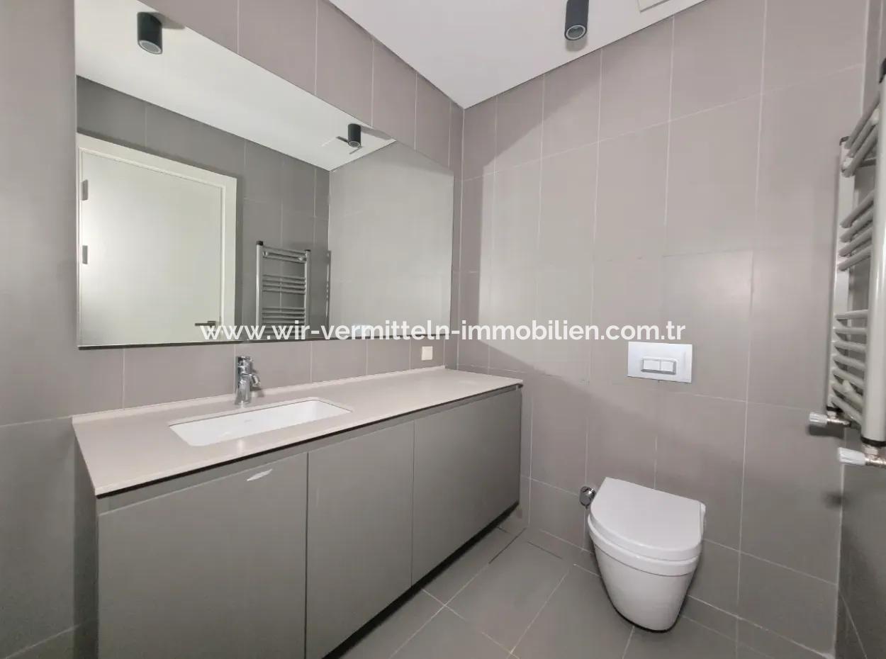 İncek Loft  Kiralık 2+1 85 M² 6.Kat Mogan Cephe Daire