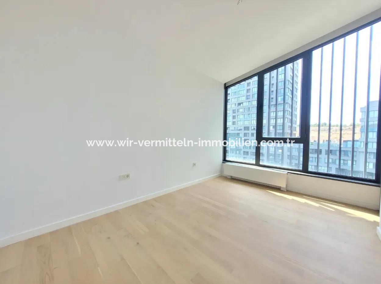 İncek Loft Satılık 5,5+1 Dubleks Peysaj Manzaralı Kiracısız Daire
