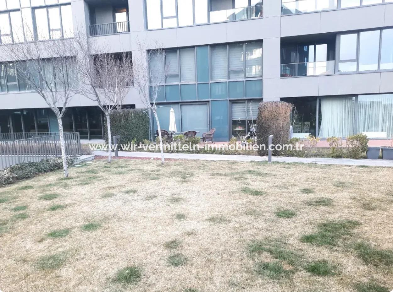 İncek Loft Satılık 3+1 Bahçe Dubleksi Peysaj Manzaralı Daire