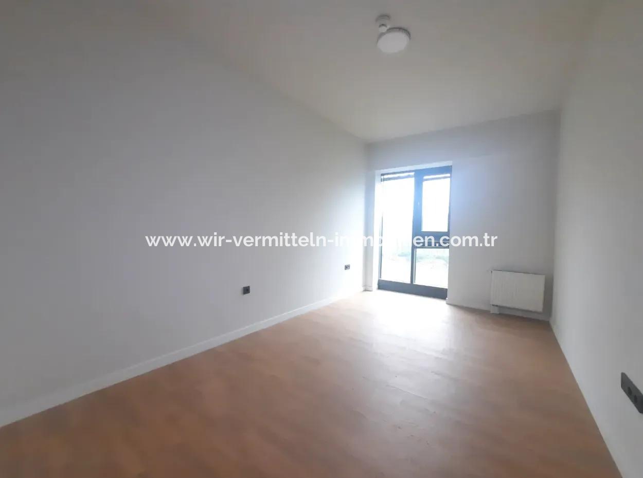 Beytepe İncek Bulvar Loft Satılık 110 M2  2+1 Villa Keyfinde Bahçe Katı  Kiracısız Daire