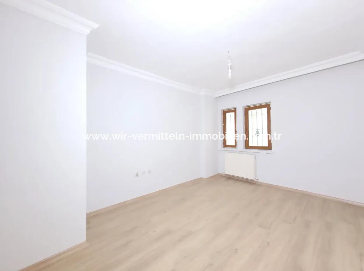 Ümitköy Merkezde Satılık Yüksek Giriş 150 M² 4+1 Daire