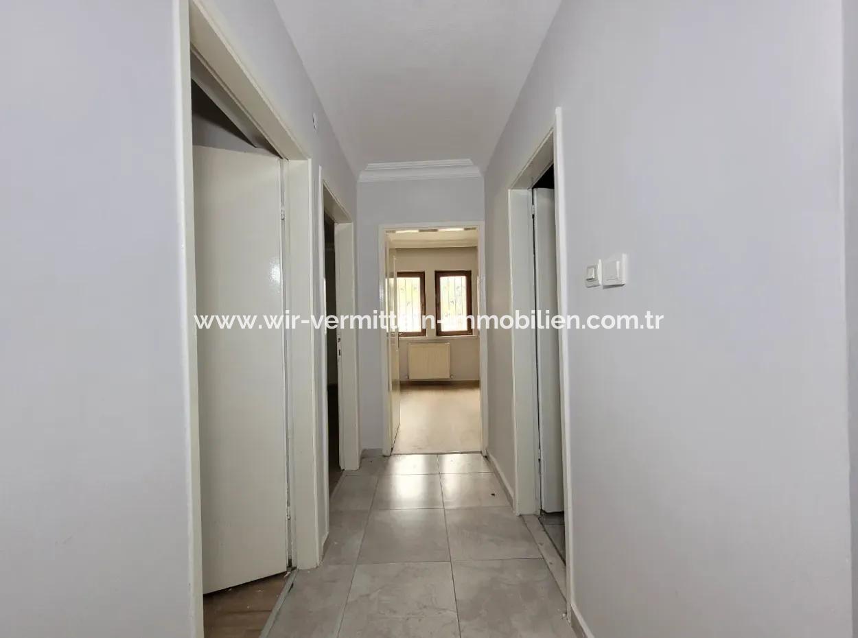 Ümitköy Merkezde Satılık Yüksek Giriş 150 M² 4+1 Daire