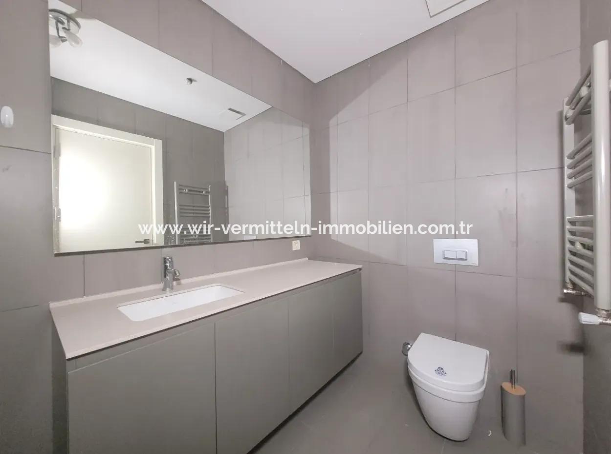 İncek Loft Kiralık 3+1 Şehir Manzaralı 19.Kat Daire