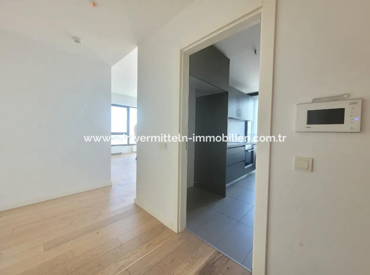 İncek Loft Kiralık 3+1 Şehir Manzaralı 19.Kat Daire