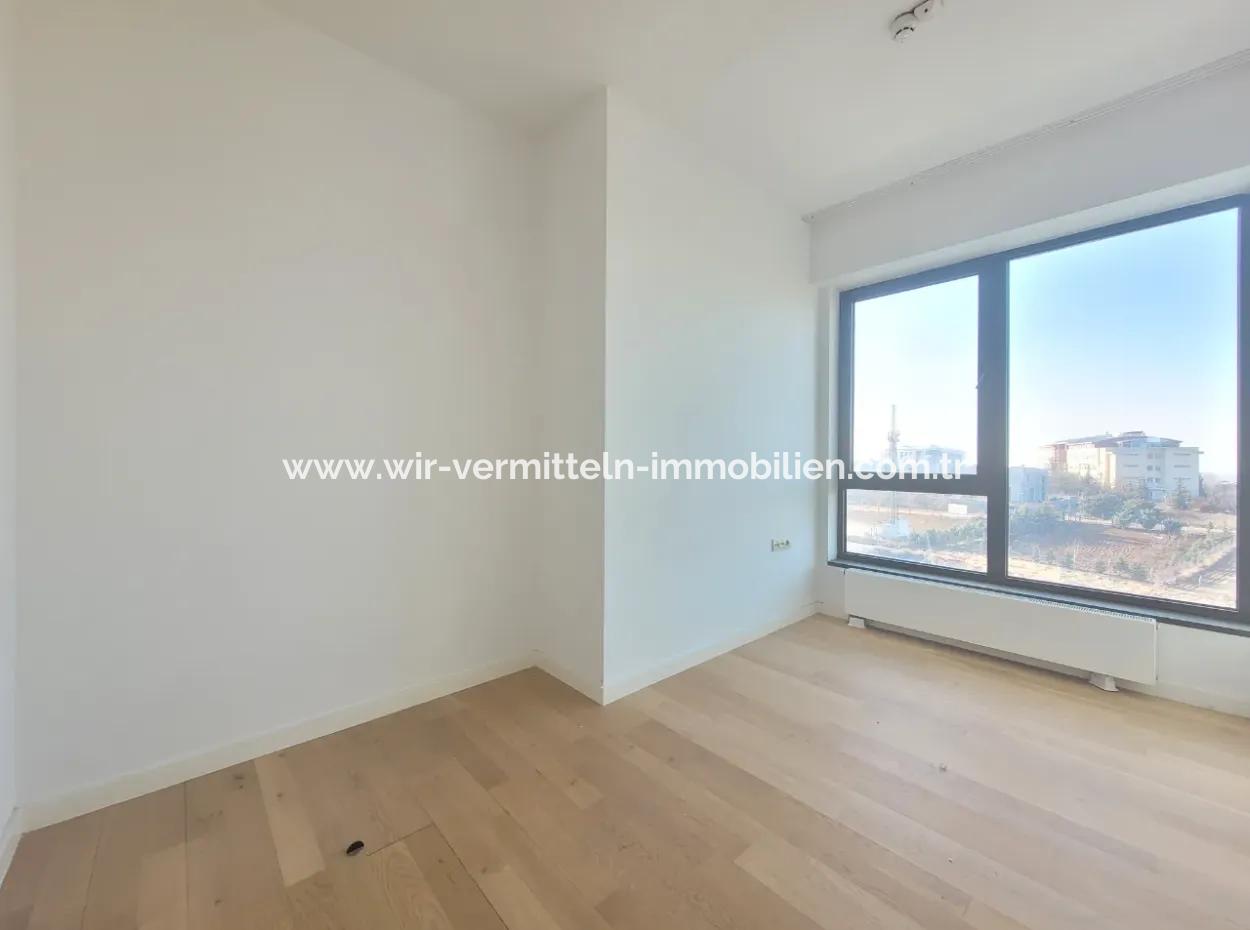 İncek Loft Satılk 3+1 Şehir Manzaralı 10.Kat Daire