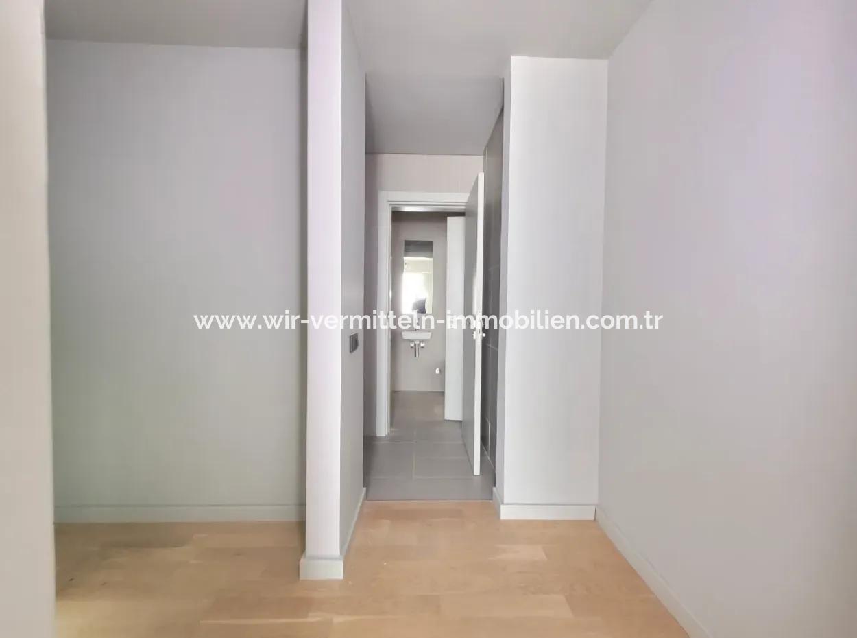 İncek Loft Kiralık  1+1 Şehir Manzaralı 20.Kat Daire