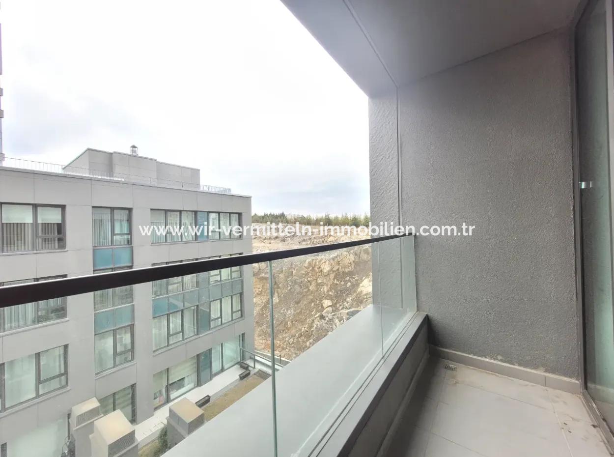 İncek Loft Satılık 3+1 110 M²  Peyzaj Manzaralı Daire