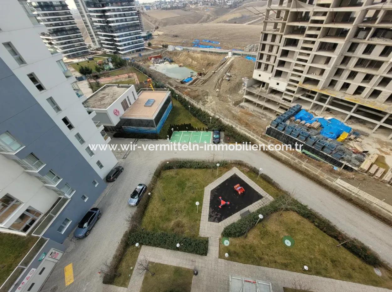 Boş İncek Nata'da Satılık 4+1 207 M²  Göl Manzaralı Daire