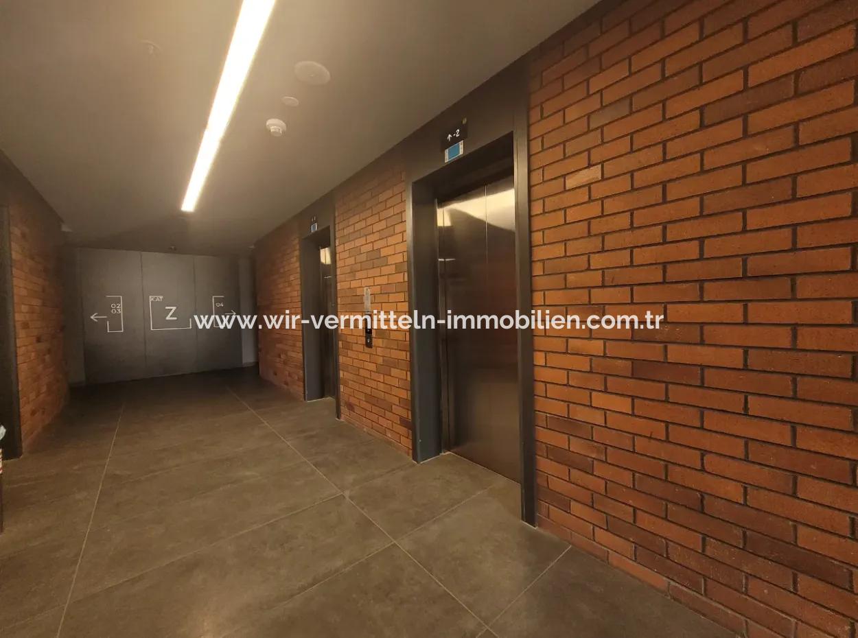 Kiralık Beytepe İncek Bulvar Loft Satılık 1+1 55 M² 17.Kat Daire