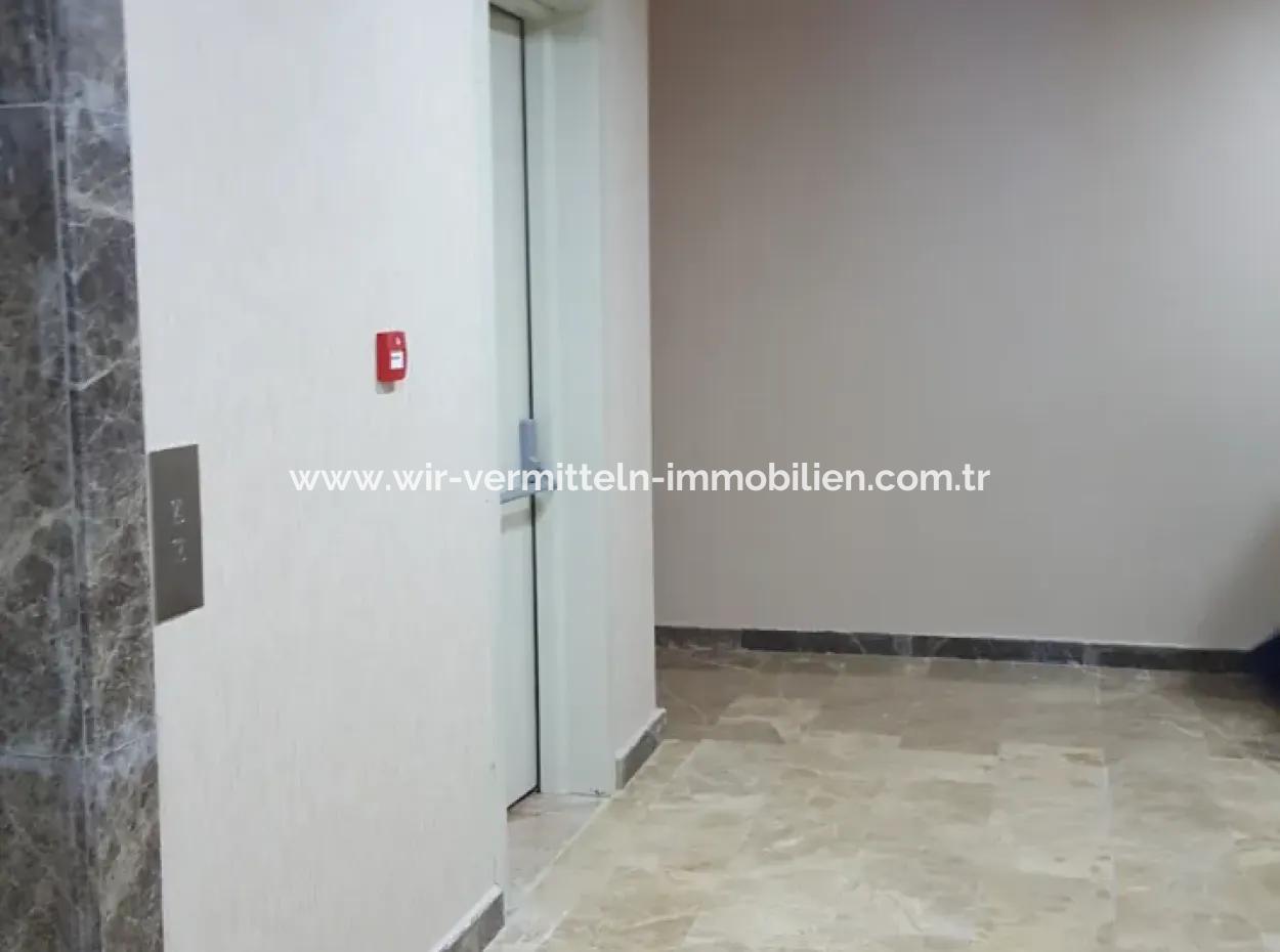 Lüks Eşyalı  İncek Prestij Satılık  1+1 62 M² 15.Kat Daire