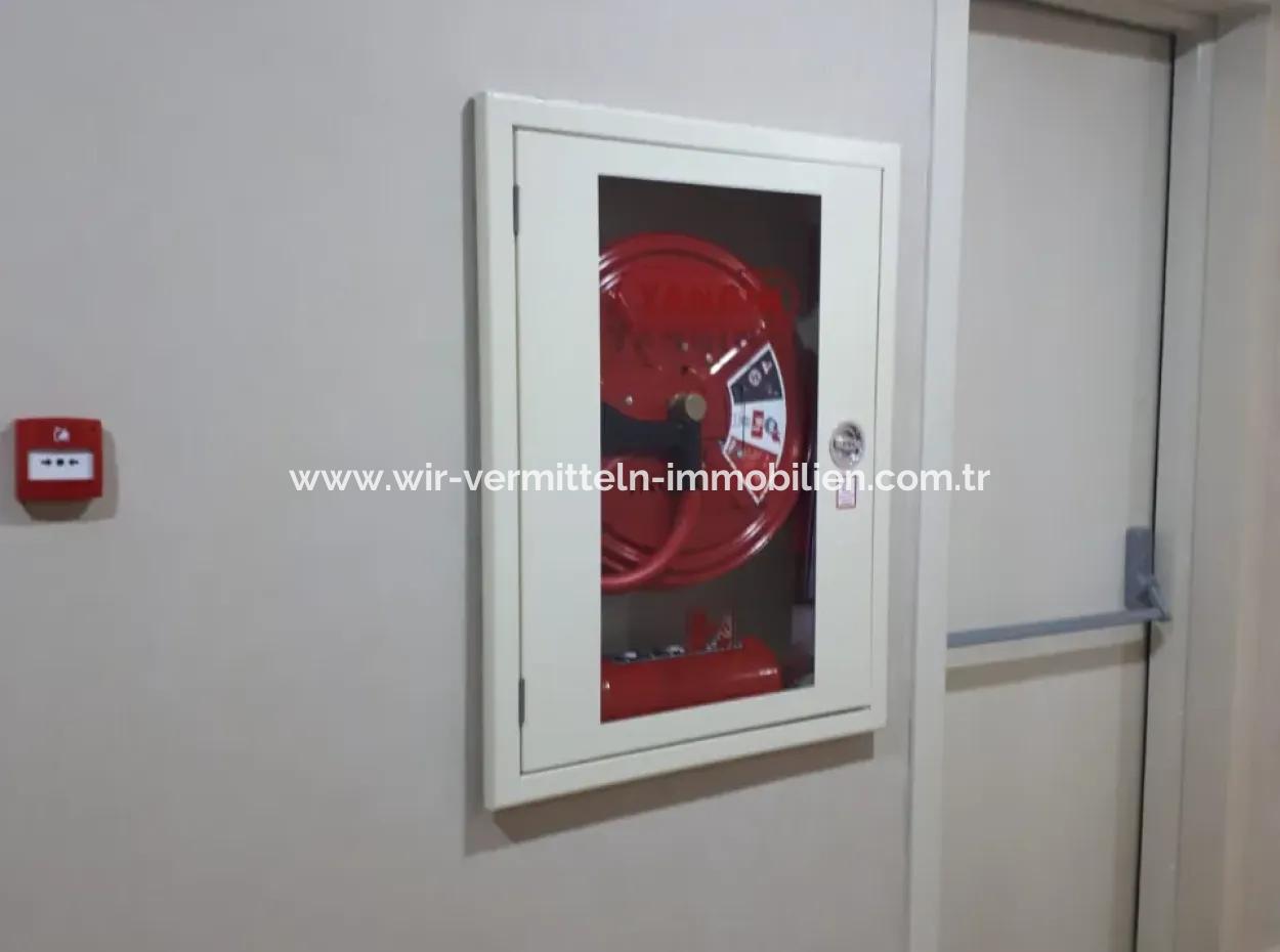 Boş Lüks Eşyalı  İncek Prestij Kiralık  1+1 62 M² 18.Kat Daire