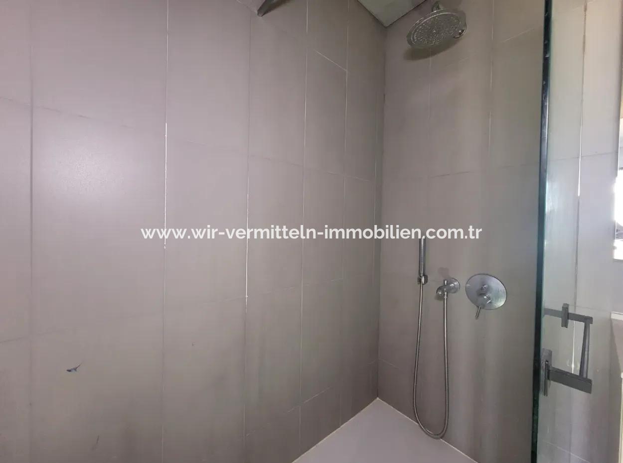 Boş İncek Loft  Satılık 1+1 Göl Manzaralı 2.Kat Daire