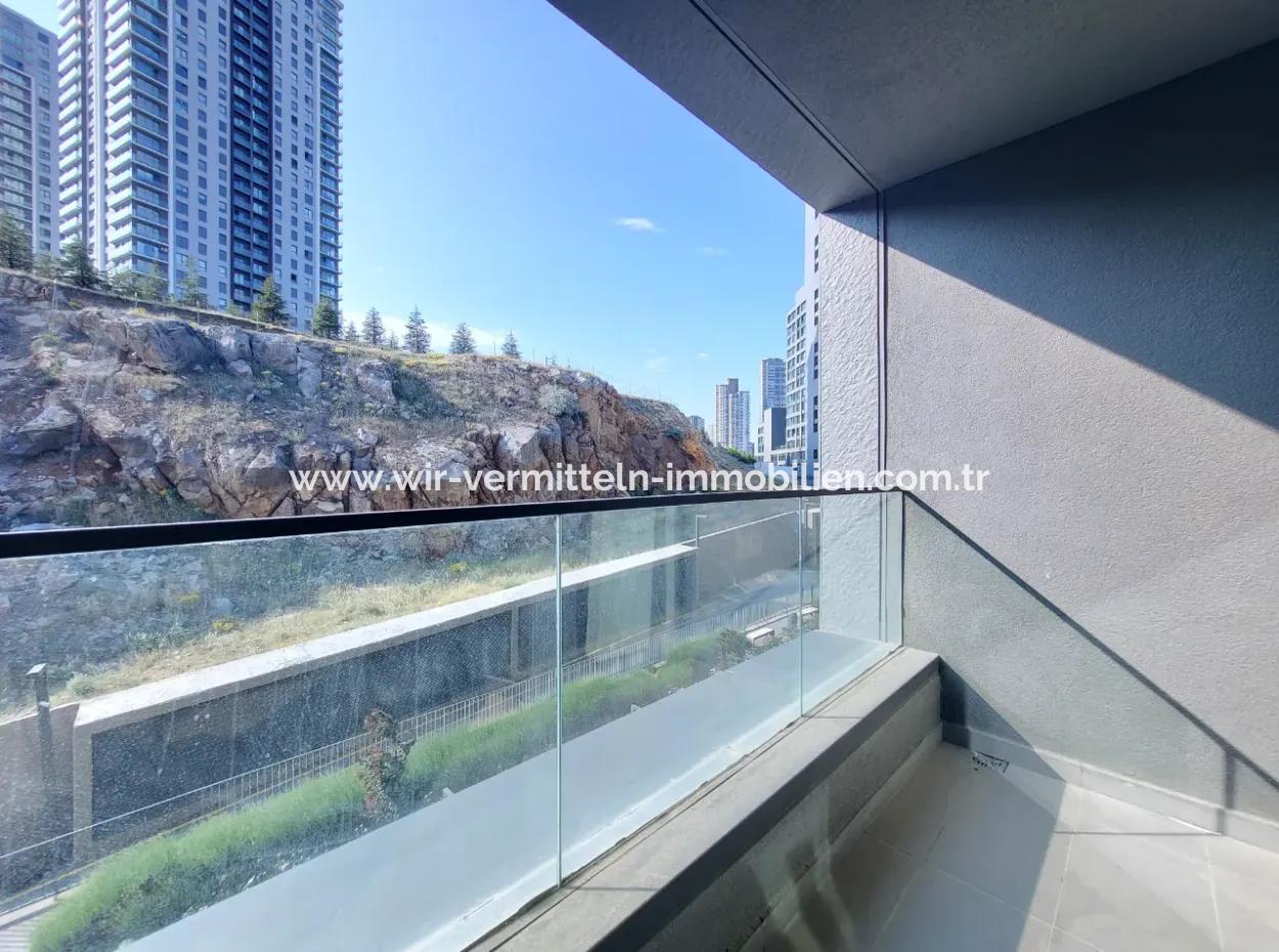 Kiracısız İncek Loft Satılık  2+1 Dubleks Şehir Manzaralı 2.Kat Daire