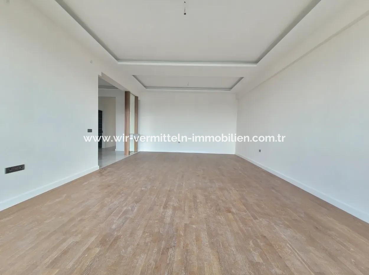 Ankara Çayyolu Alacaatlı Mh. Satılık Viole Sitesi As Royal Prestij Yatay Mimarı  4+1 Daire