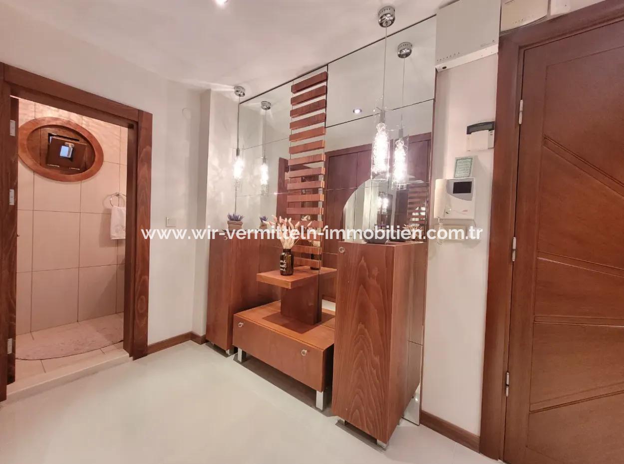 Vatandaşlığa Uygun Bursa Nilüfer Konak Mah. 340 M ² Panoramik Manzaralı Tam Müstakil Dubleks Satılık Villa