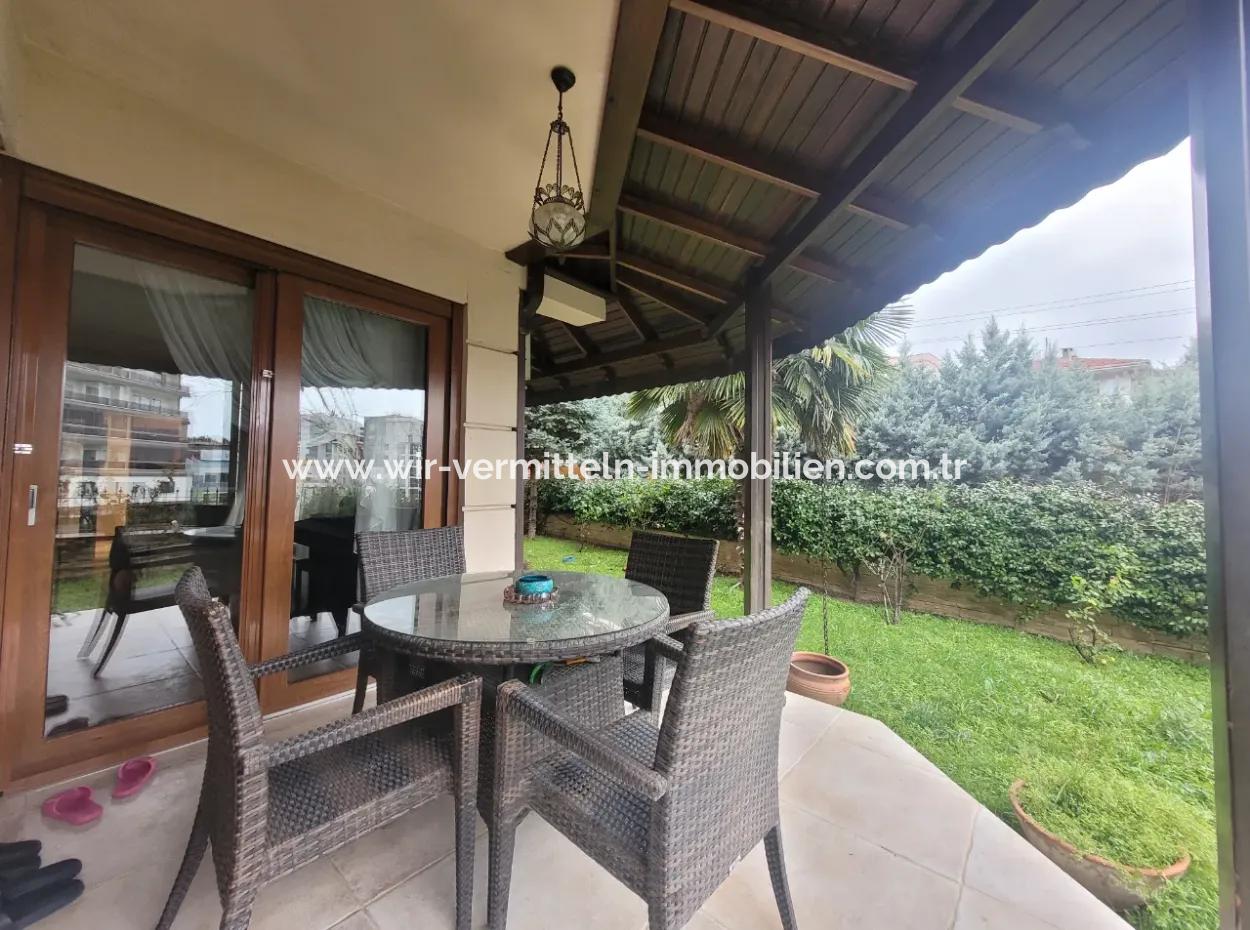 Vatandaşlığa Uygun Bursa Nilüfer Konak Mah. 340 M ² Panoramik Manzaralı Tam Müstakil Dubleks Satılık Villa