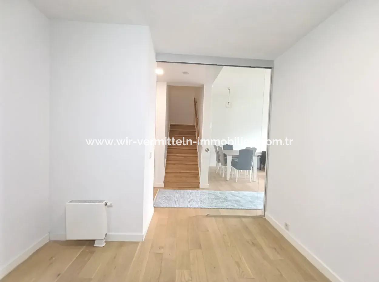 Boş Krediye Uygun Göl Manzaralı İncek Loft Satılık  3+1 Dubleks Peyzaj Manzaralı 2.Kat Daire
