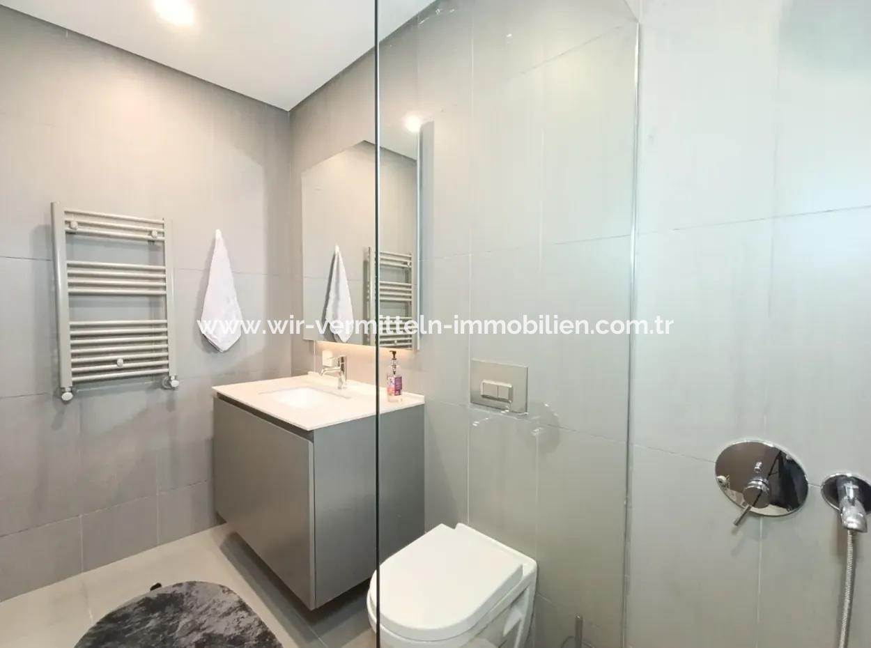 Boş Krediye Uygun Göl Manzaralı İncek Loft Satılık  3+1 Dubleks Peyzaj Manzaralı 2.Kat Daire