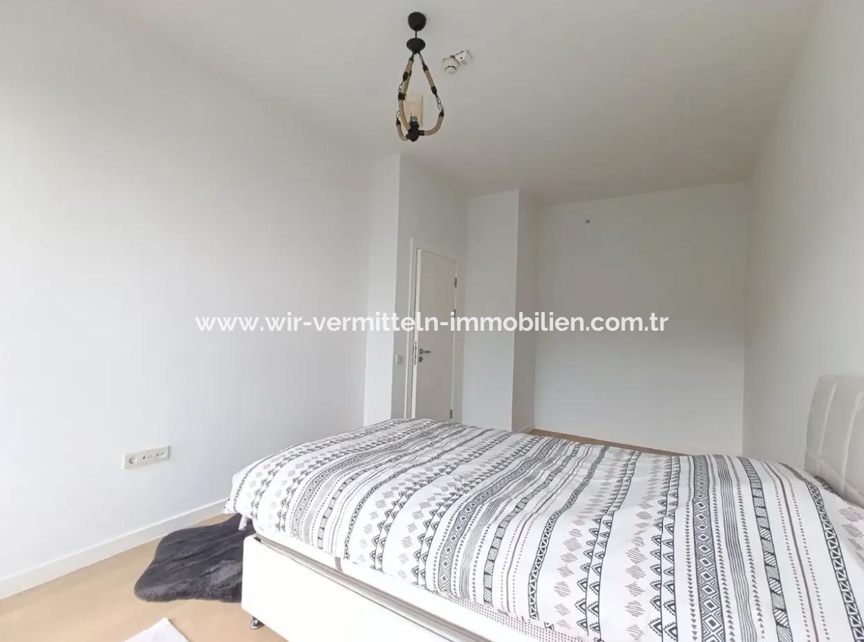 Boş Krediye Uygun Göl Manzaralı İncek Loft Satılık  3+1 Dubleks Peyzaj Manzaralı 2.Kat Daire