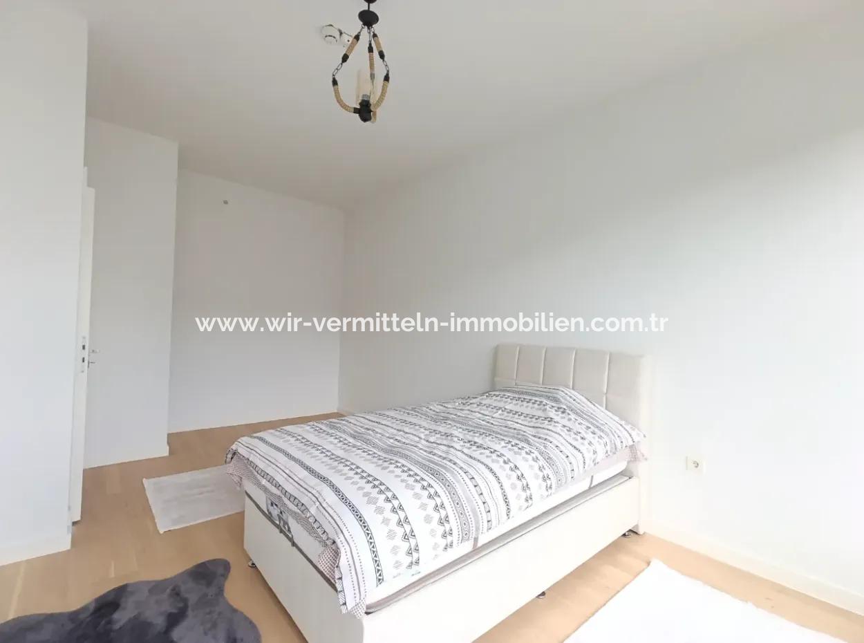 Boş Krediye Uygun Göl Manzaralı İncek Loft Satılık  3+1 Dubleks Peyzaj Manzaralı 2.Kat Daire