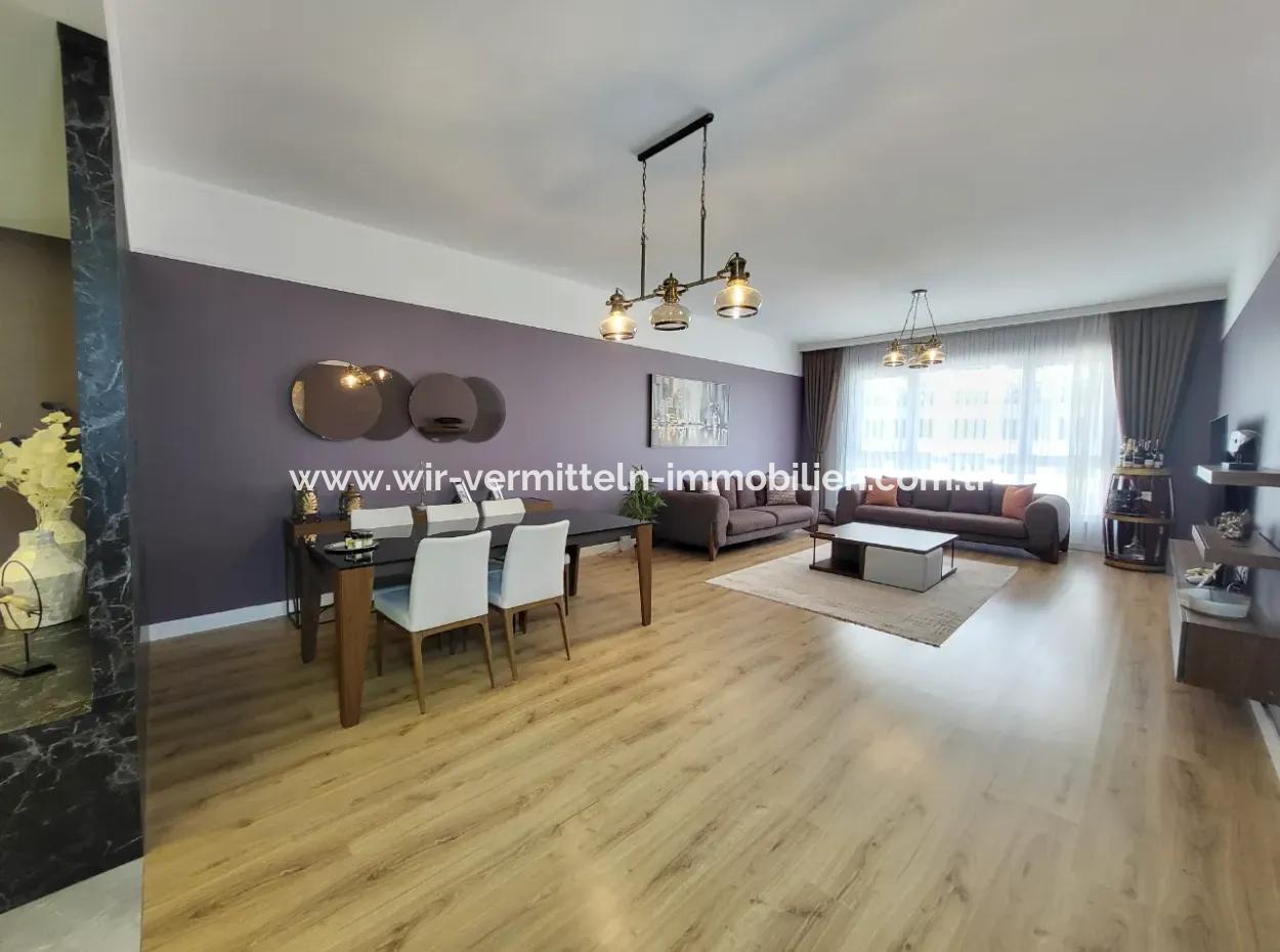 Taşpınar Mah. Faras Panora Lüks Yapılı Satılık 4,5+1 7.Kat Daire Gölbaşı Ankara
