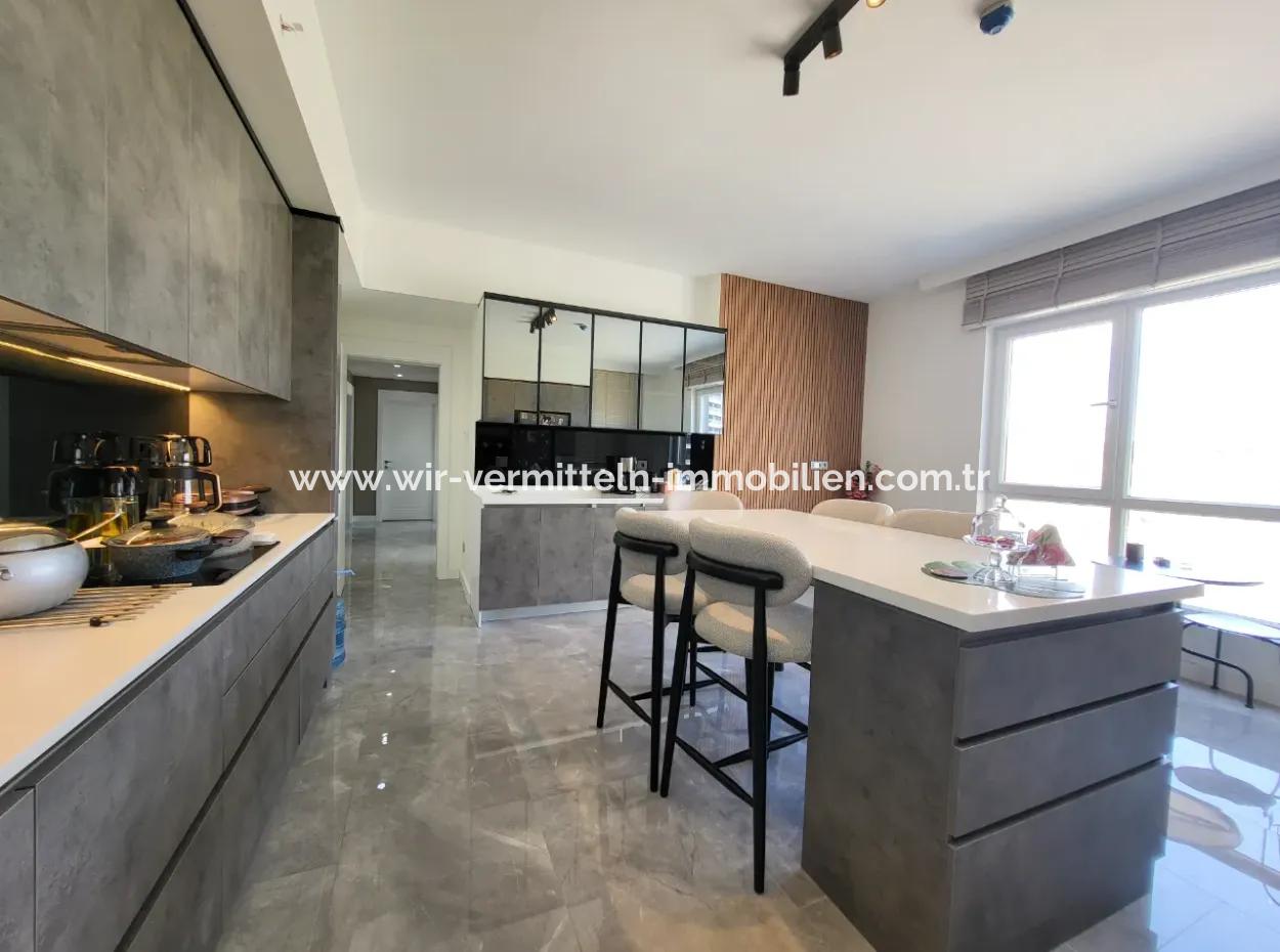 Taşpınar Mah. Faras Panora Lüks Yapılı Satılık 4,5+1 7.Kat Daire Gölbaşı Ankara