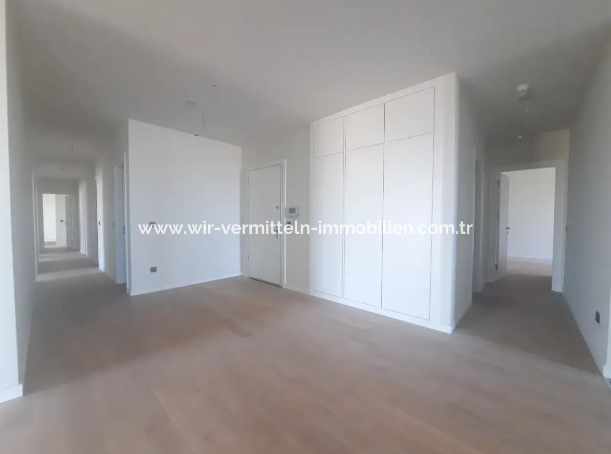 Beytepe İncek Bulvar Loft Satılık 5+1 12.Kat Kiracısız Daire