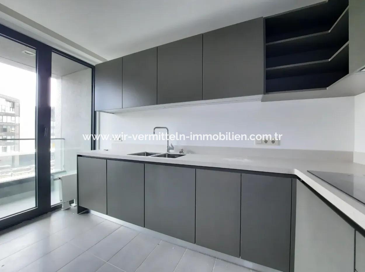 Krediye Uygun İncek Loft Satılık  3+1 Dubleks Peyzaj Manzaralı 1.Kat Daire