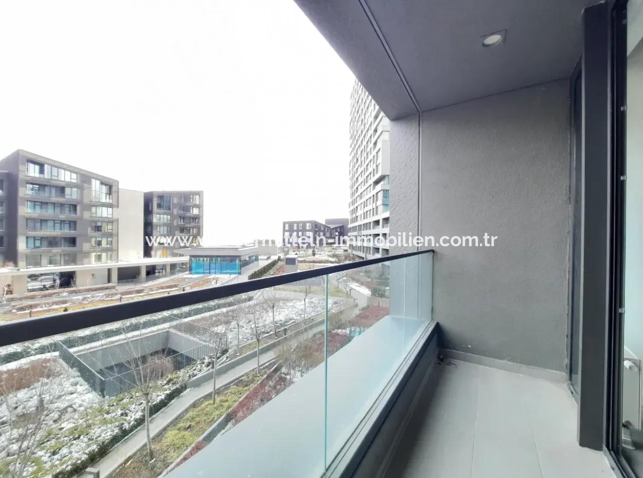 Krediye Uygun İncek Loft Satılık  3+1 Dubleks Peyzaj Manzaralı 1.Kat Daire